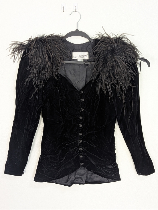 b.b. collections Jackets & Blazers - Vintage b.b. collections Dramatic Black Velvet & Ostrich Feather Jacket Size 6